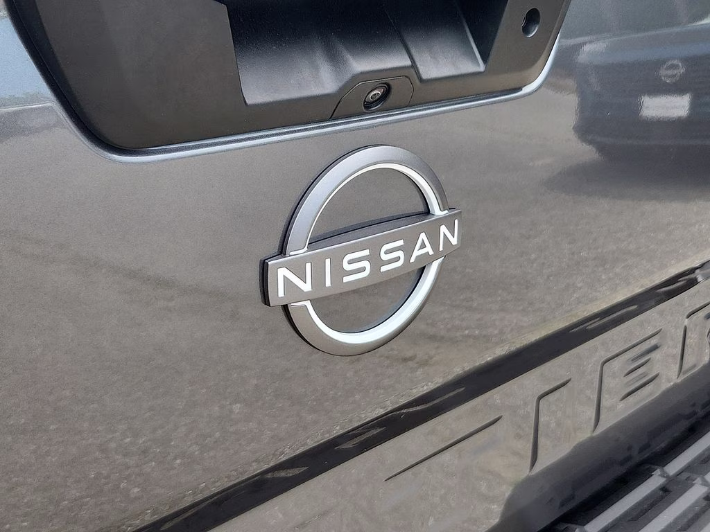 2026 Gun Metallic Nissan Frontier SV 4X4 Truck