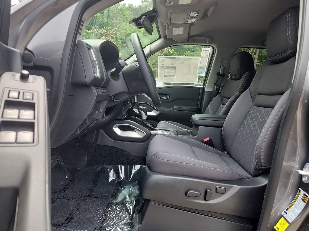 2026 Gun Metallic Nissan Frontier SV 4X4 Truck
