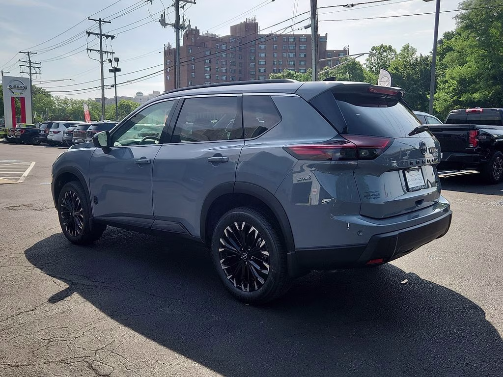 2026 Boulder Gray Pearl Nissan Rogue Dark Armor AWD SUV
