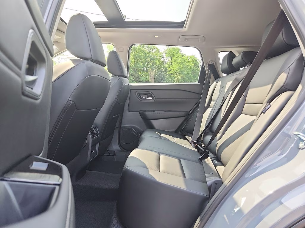 2026 Boulder Gray Pearl Nissan Rogue Dark Armor AWD SUV