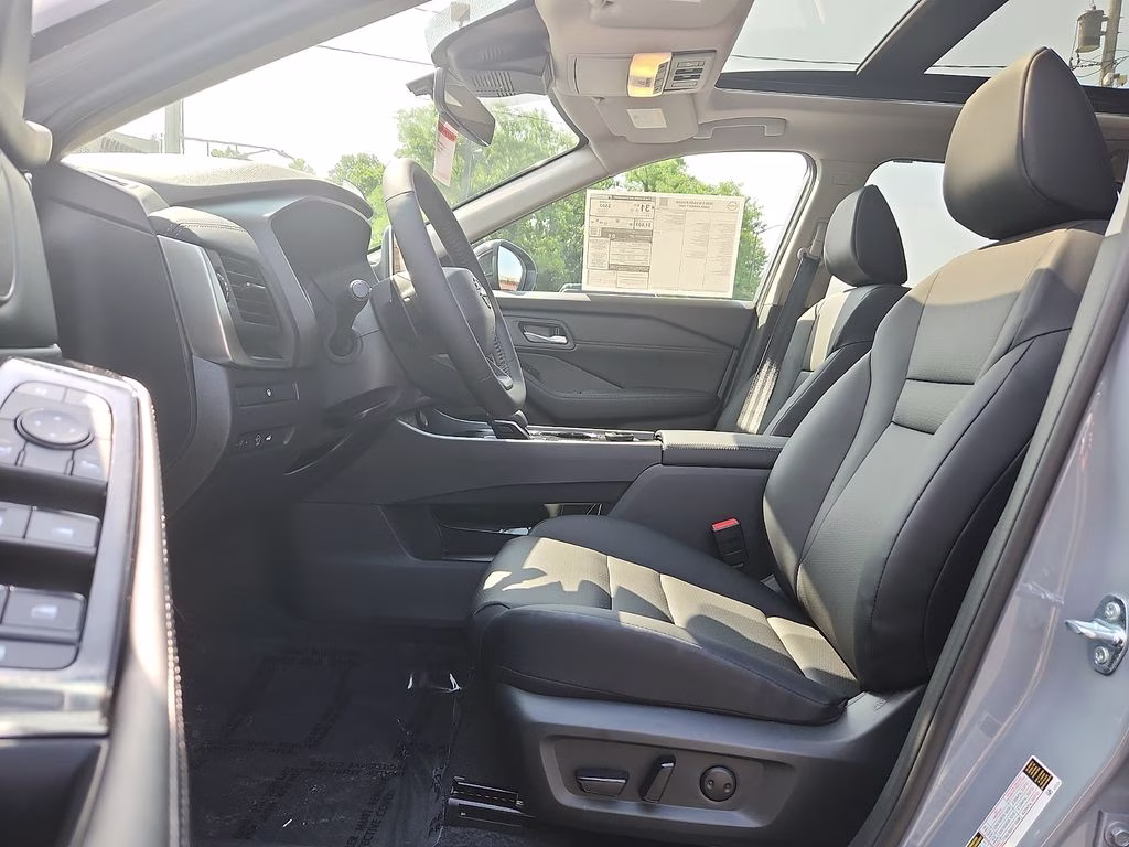 2026 Boulder Gray Pearl Nissan Rogue Dark Armor AWD SUV