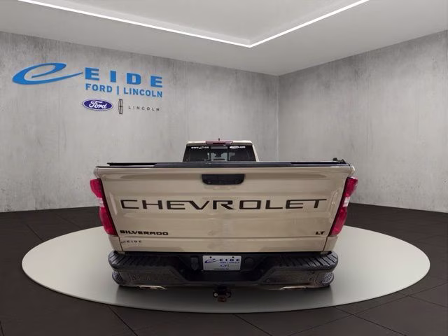2022 Sand Dune Metallic Chevrolet Silverado 1500 LT Trail Boss 4X4 Truck