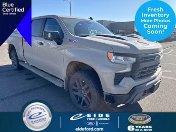 2022 Sand Dune Metallic Chevrolet Silverado 1500 LT Trail Boss 4X4 Truck