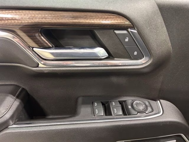 2022 Sand Dune Metallic Chevrolet Silverado 1500 LT Trail Boss 4X4 Truck