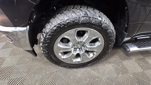 2022 Diamond Black Crystal Pearlcoat Ram 1500 Big Horn/Lone Star 4X4 Truck