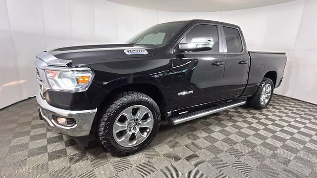 2022 Diamond Black Crystal Pearlcoat Ram 1500 Big Horn/Lone Star 4X4 Truck