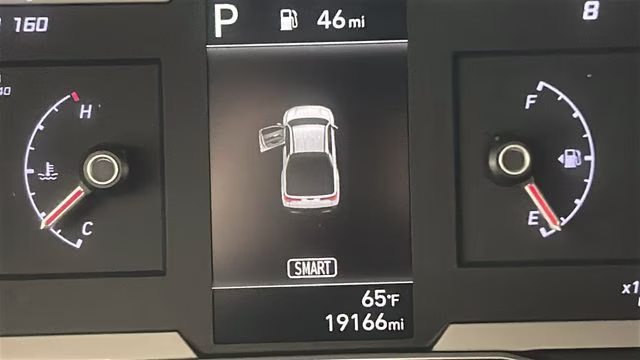 2024 Hampton Gray Hyundai Santa Cruz SE FWD Truck