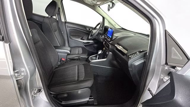 2021 Silver Metallic Ford EcoSport SE FWD SUV