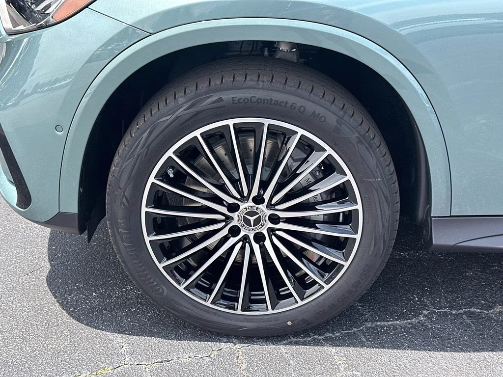 2026 Verde Mercedes-Benz GLC GLC 300 AWD SUV