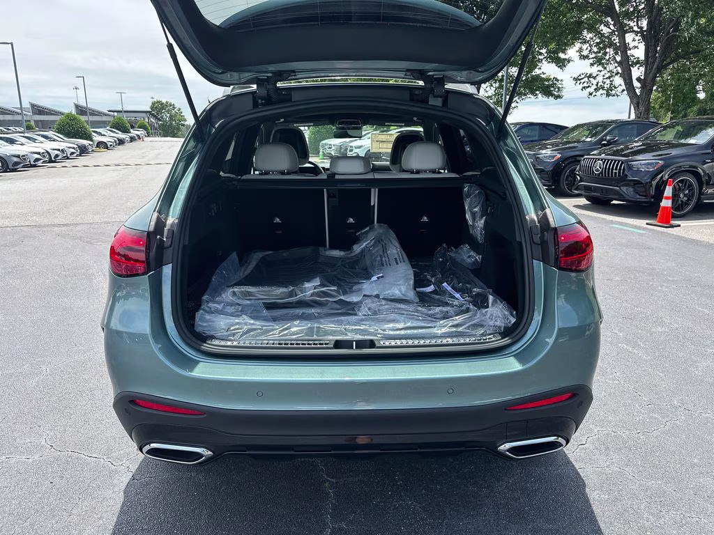 2026 Verde Mercedes-Benz GLC GLC 300 AWD SUV