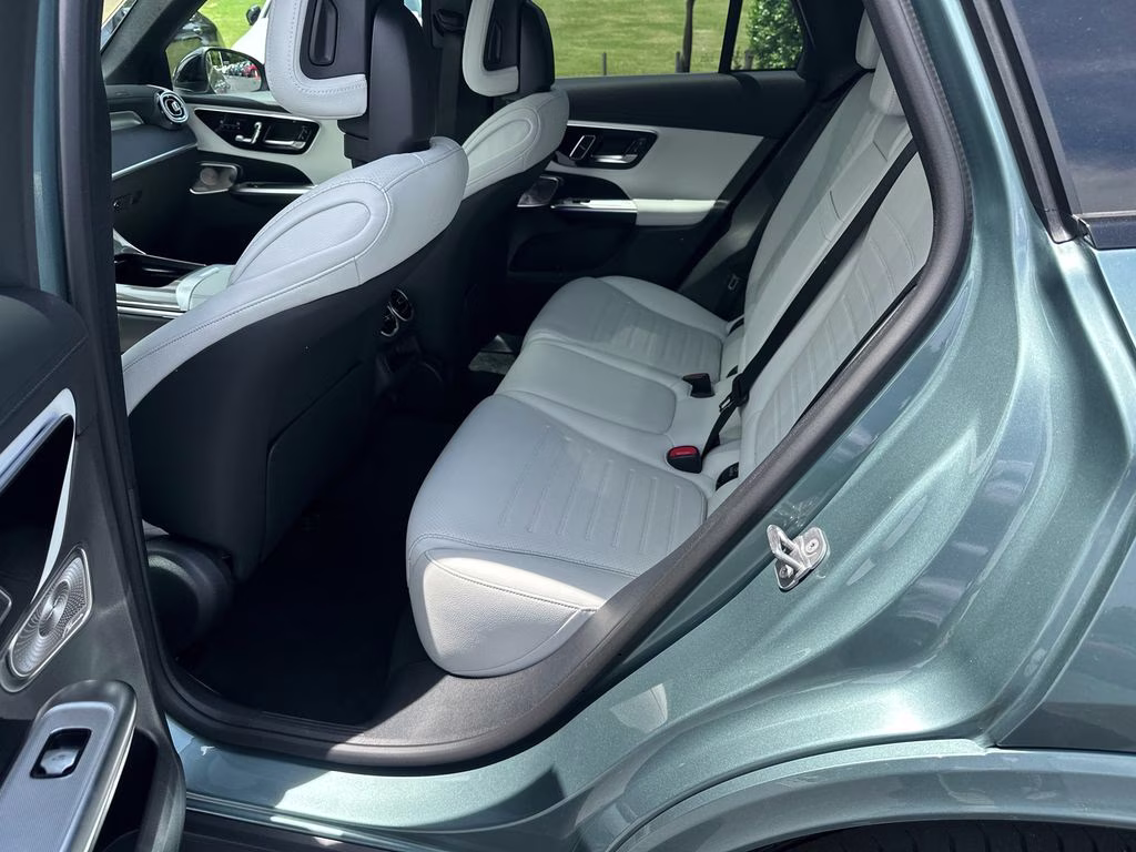 2026 Verde Mercedes-Benz GLC GLC 300 AWD SUV