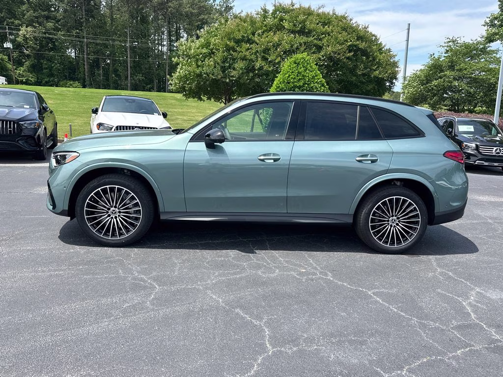 2026 Verde Mercedes-Benz GLC GLC 300 AWD SUV