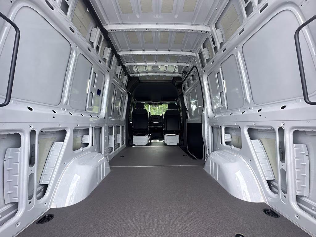 2025 Arctic Mercedes-Benz Sprinter 2500 Cargo 144 WB RWD Van