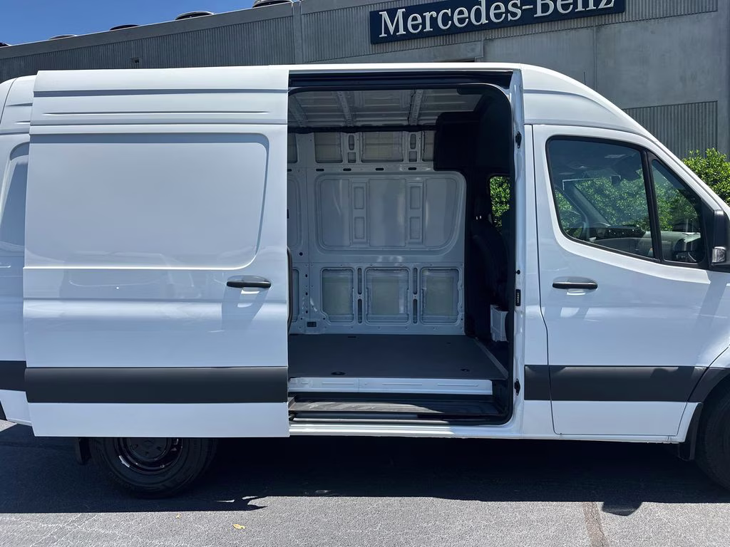 2025 Arctic Mercedes-Benz Sprinter 2500 Cargo 144 WB RWD Van