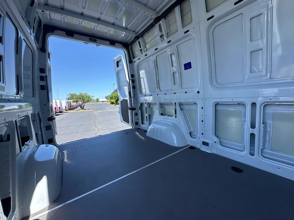 2025 Arctic Mercedes-Benz Sprinter 2500 Cargo 144 WB RWD Van