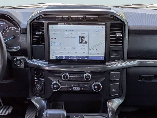 2021 Agate Black Metallic Ford F-150 XLT 4X4 Truck