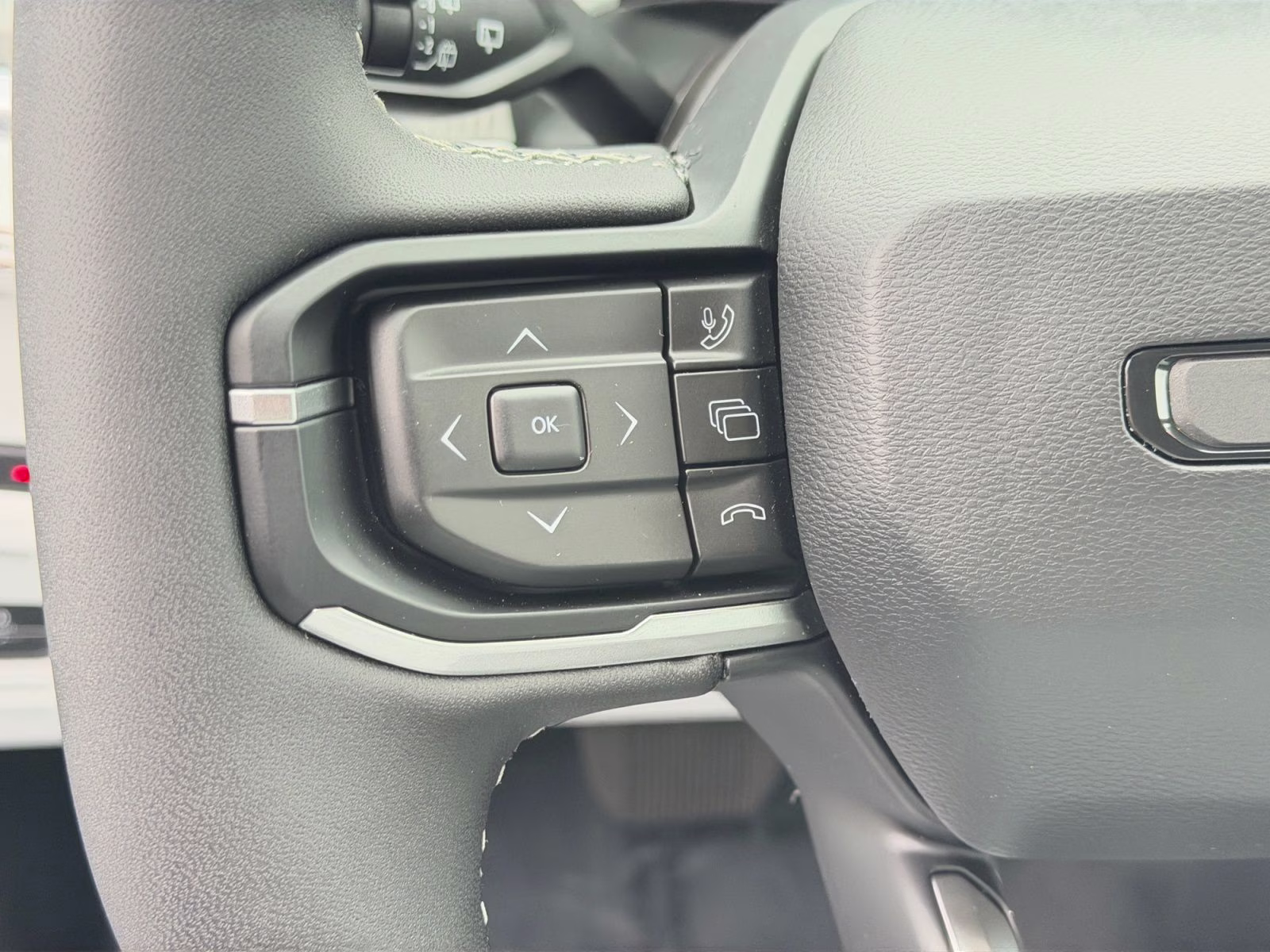 2026 Hydro Blue Pearlcoat Jeep Cherokee Limited 4X4 SUV