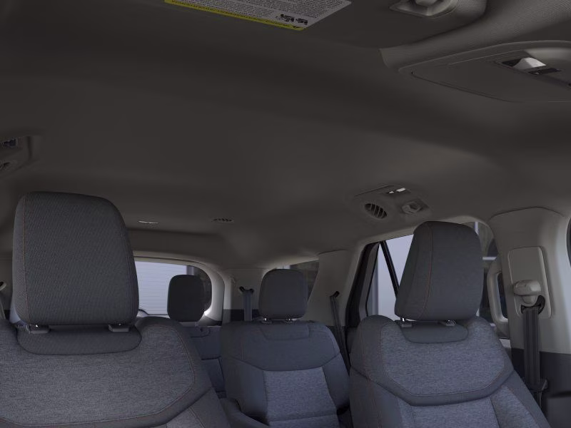 2026 Space White Metallic Ford Explorer Active 4X4 SUV