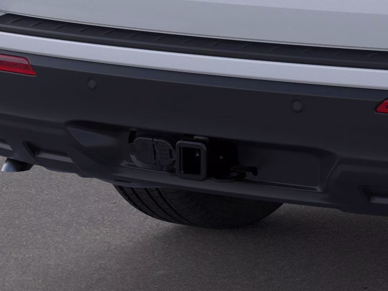 2026 Space White Metallic Ford Explorer Active 4X4 SUV