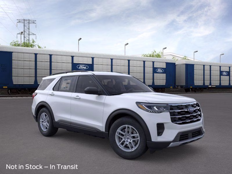 2026 Space White Metallic Ford Explorer Active 4X4 SUV