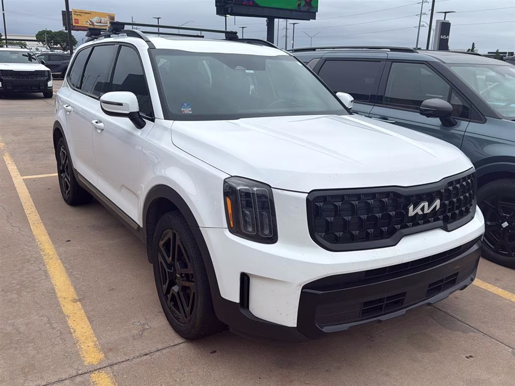 2023 Glacial White Pearl Kia Telluride EX X-Line AWD SUV