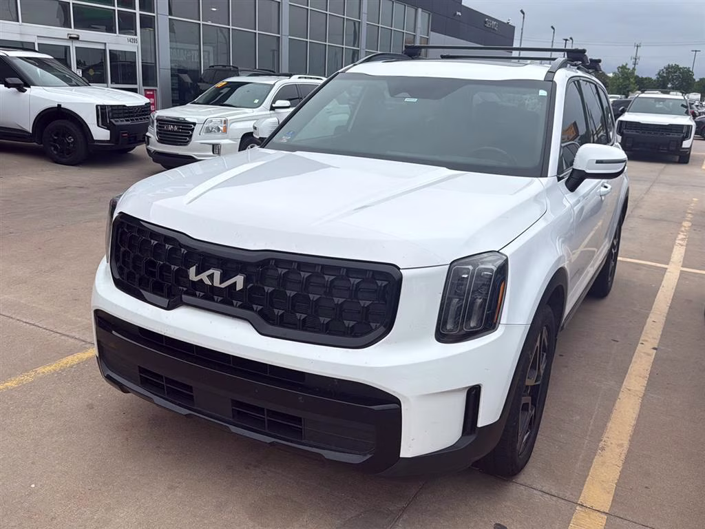 2023 Glacial White Pearl Kia Telluride EX X-Line AWD SUV