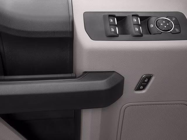 2016 Ford F-150 4X4 Truck