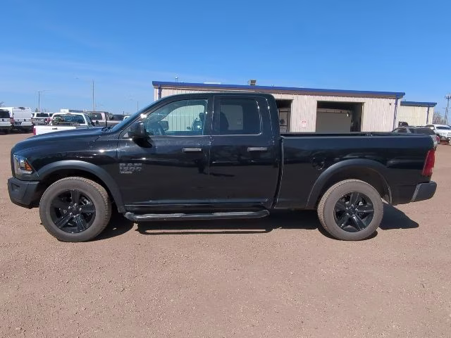 2023 Diamond Black Crystal Pearlcoat Ram 1500 Classic Warlock 4X4 Truck