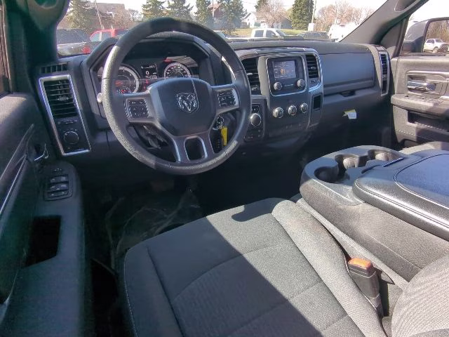 2023 Diamond Black Crystal Pearlcoat Ram 1500 Classic Warlock 4X4 Truck