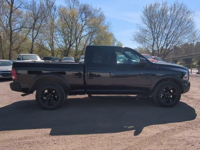 2023 Diamond Black Crystal Pearlcoat Ram 1500 Classic Warlock 4X4 Truck