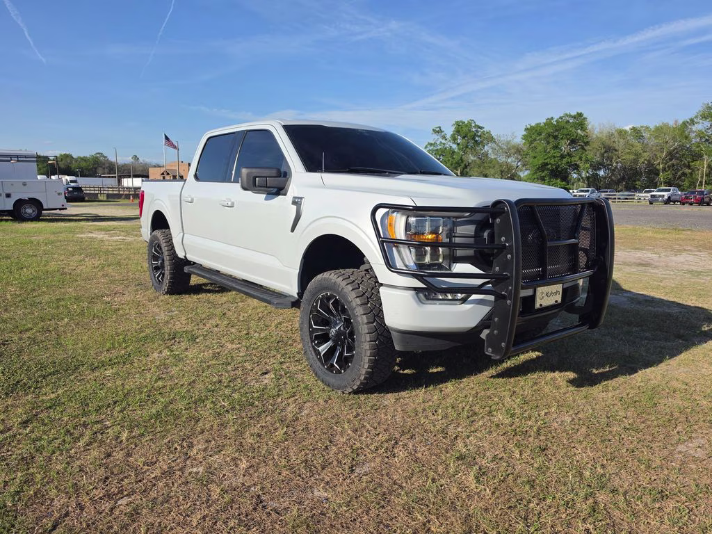 2021 Grey Ford F-150 XLT 5.0 4X4 Truck