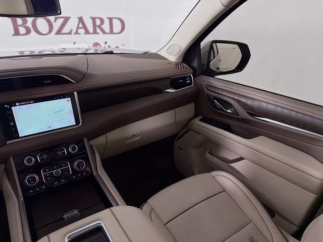 2024 Sterling Metallic GMC Yukon Denali 4X4 SUV