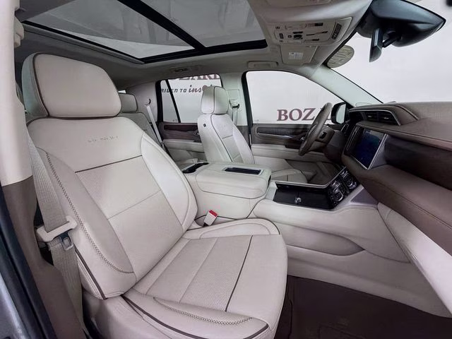 2024 Sterling Metallic GMC Yukon Denali 4X4 SUV