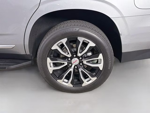 2024 Sterling Metallic GMC Yukon Denali 4X4 SUV