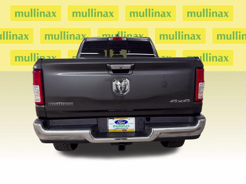 2019 Granite Crystal Metallic Clearcoat Ram 1500 Big Horn/Lone Star 4X4 Truck