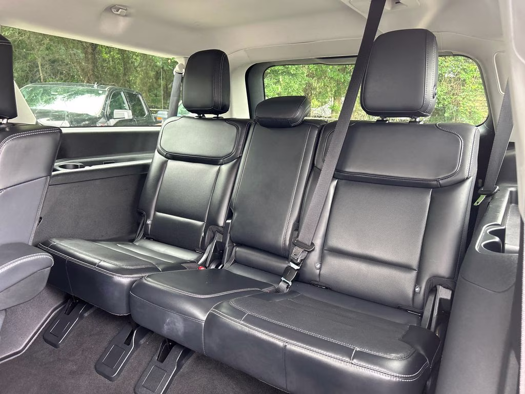 2025 Oxford White Ford Expedition Max Platinum 4X4 SUV