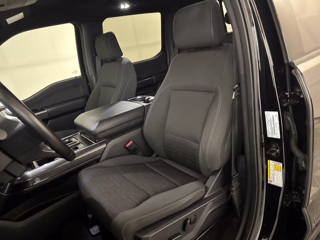 2023 Black Metallic Ford F-150 XLT 4X4 Truck