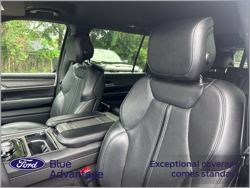 2024 Bright White Clearcoat Jeep Wagoneer Series II RWD SUV
