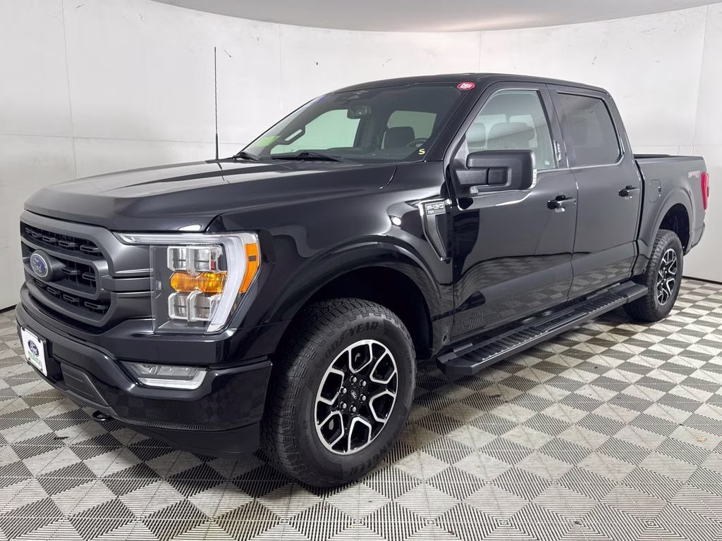 2023 Black Metallic Ford F-150 XLT 4X4 Truck