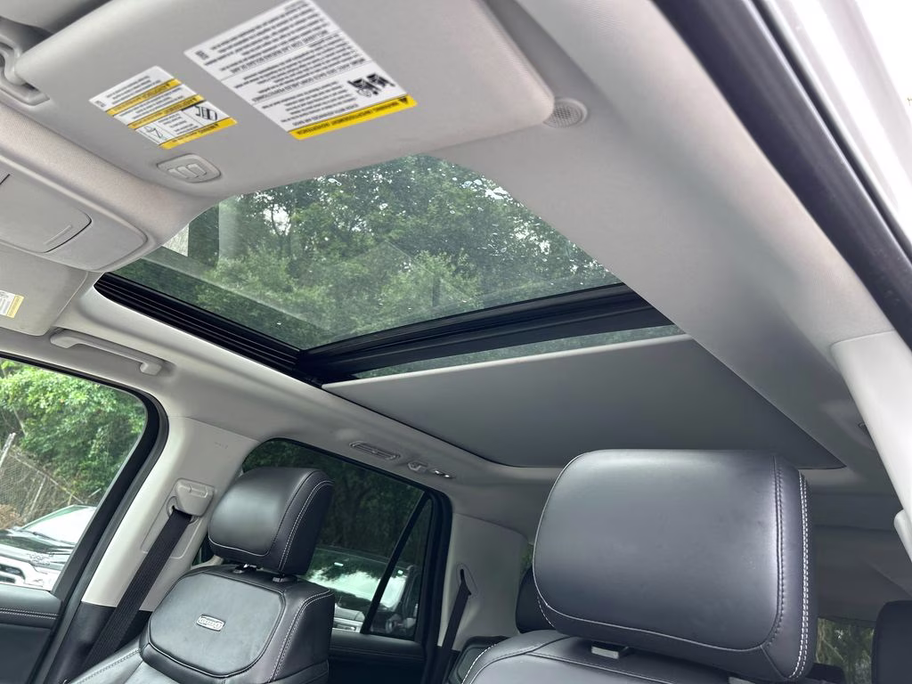2025 Oxford White Ford Expedition Max Platinum 4X4 SUV