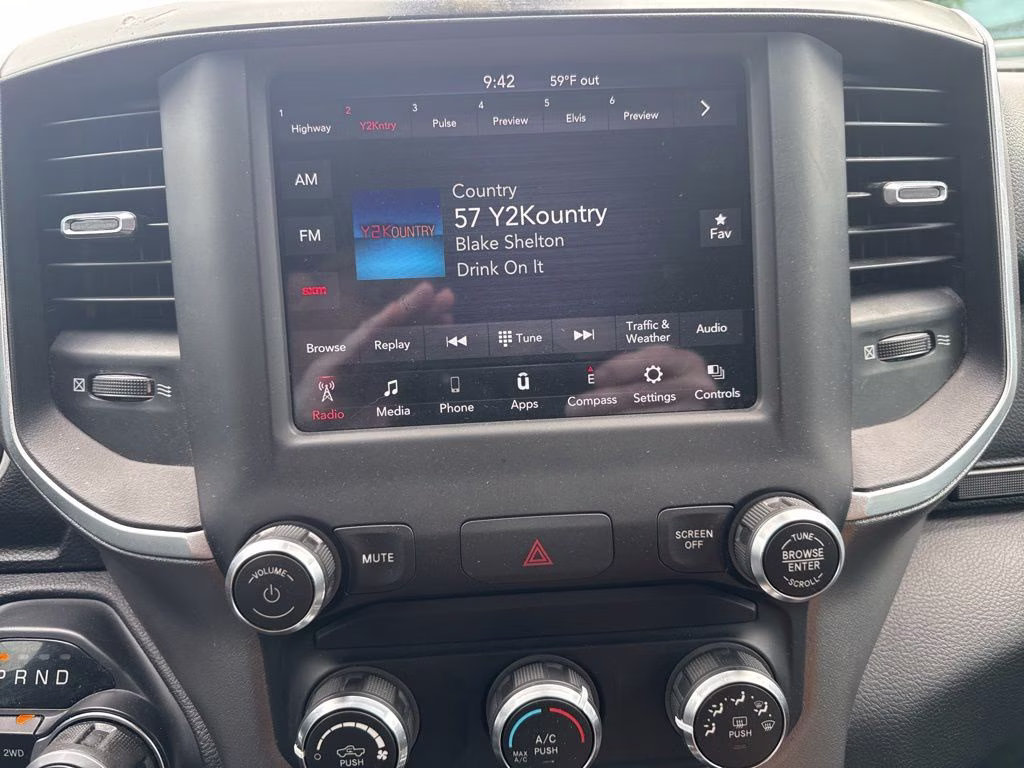 2019 Granite Crystal Metallic Clearcoat Ram 1500 Big Horn/Lone Star 4X4 Truck