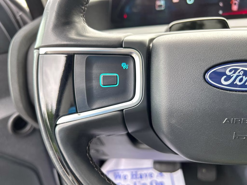 2025 Oxford White Ford Expedition Max Platinum 4X4 SUV