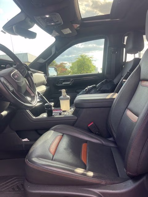2023 Summit White GMC Sierra 1500 AT4 4X4 Truck
