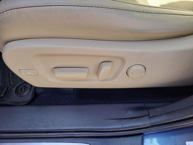 2019 Shoreline Mist Toyota Highlander Limited FWD SUV
