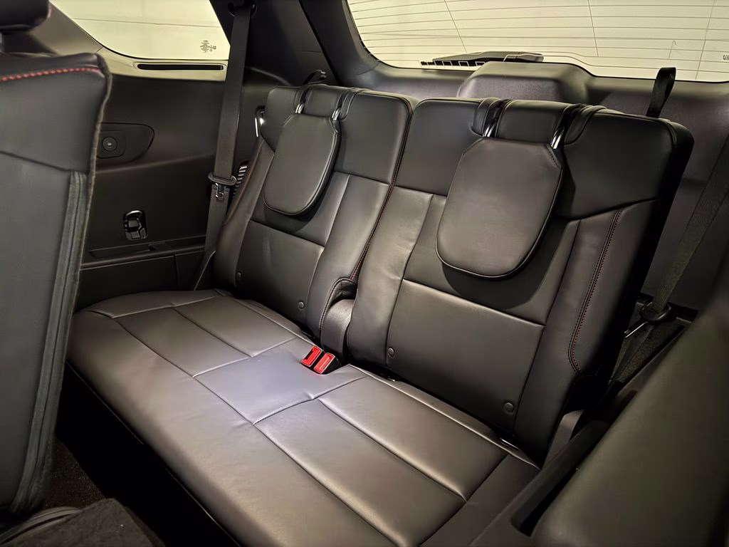 2026 Agate Black Metallic Ford Explorer ST-Line RWD SUV