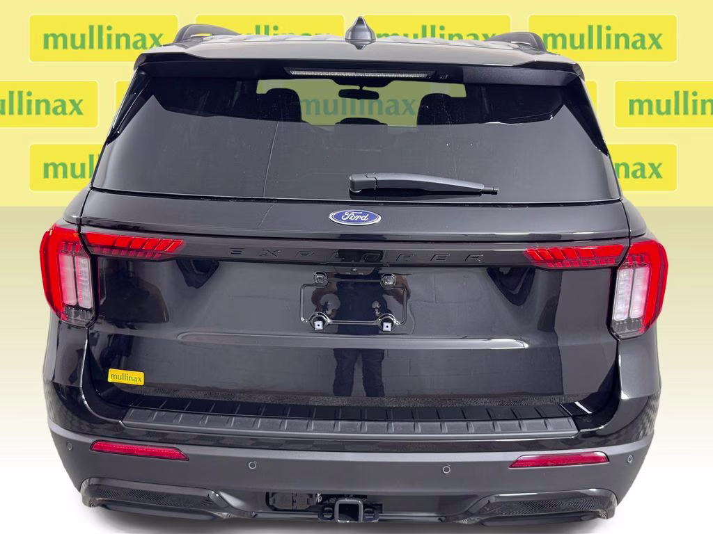 2026 Agate Black Metallic Ford Explorer ST-Line RWD SUV
