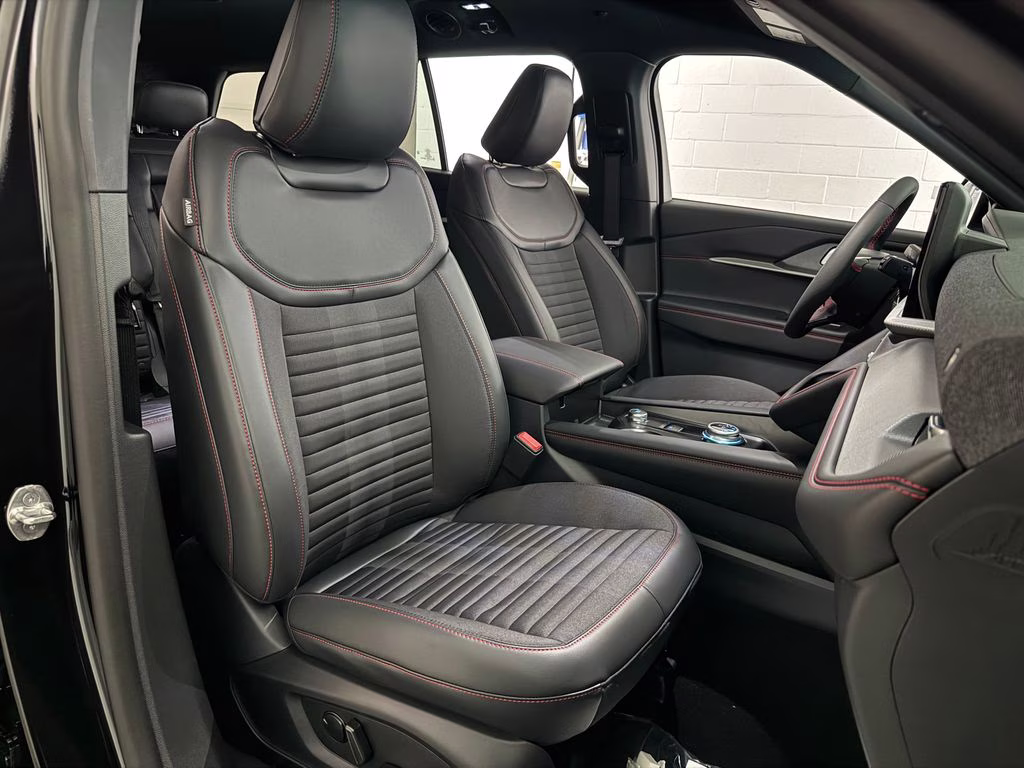 2026 Agate Black Metallic Ford Explorer ST-Line RWD SUV
