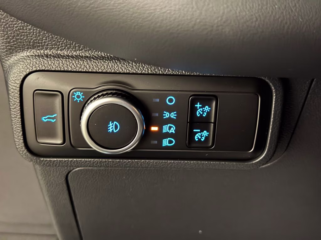 2026 Space White Metallic Ford Explorer ST-Line RWD SUV