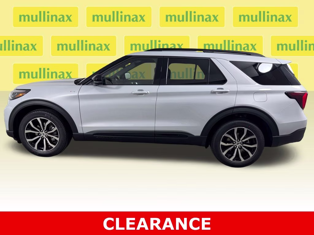 2026 Space White Metallic Ford Explorer ST-Line RWD SUV