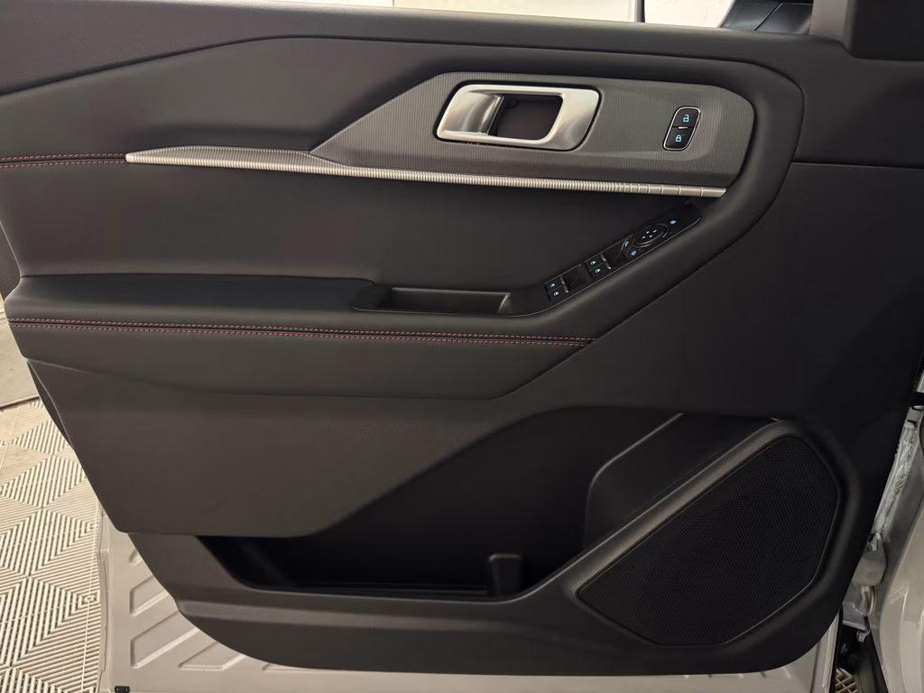 2026 Space White Metallic Ford Explorer ST-Line RWD SUV
